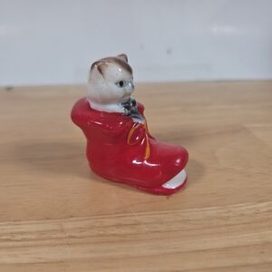 Cat In Boot Puss In Boot Vintage 2 Inches Tall Bone China Taiwan